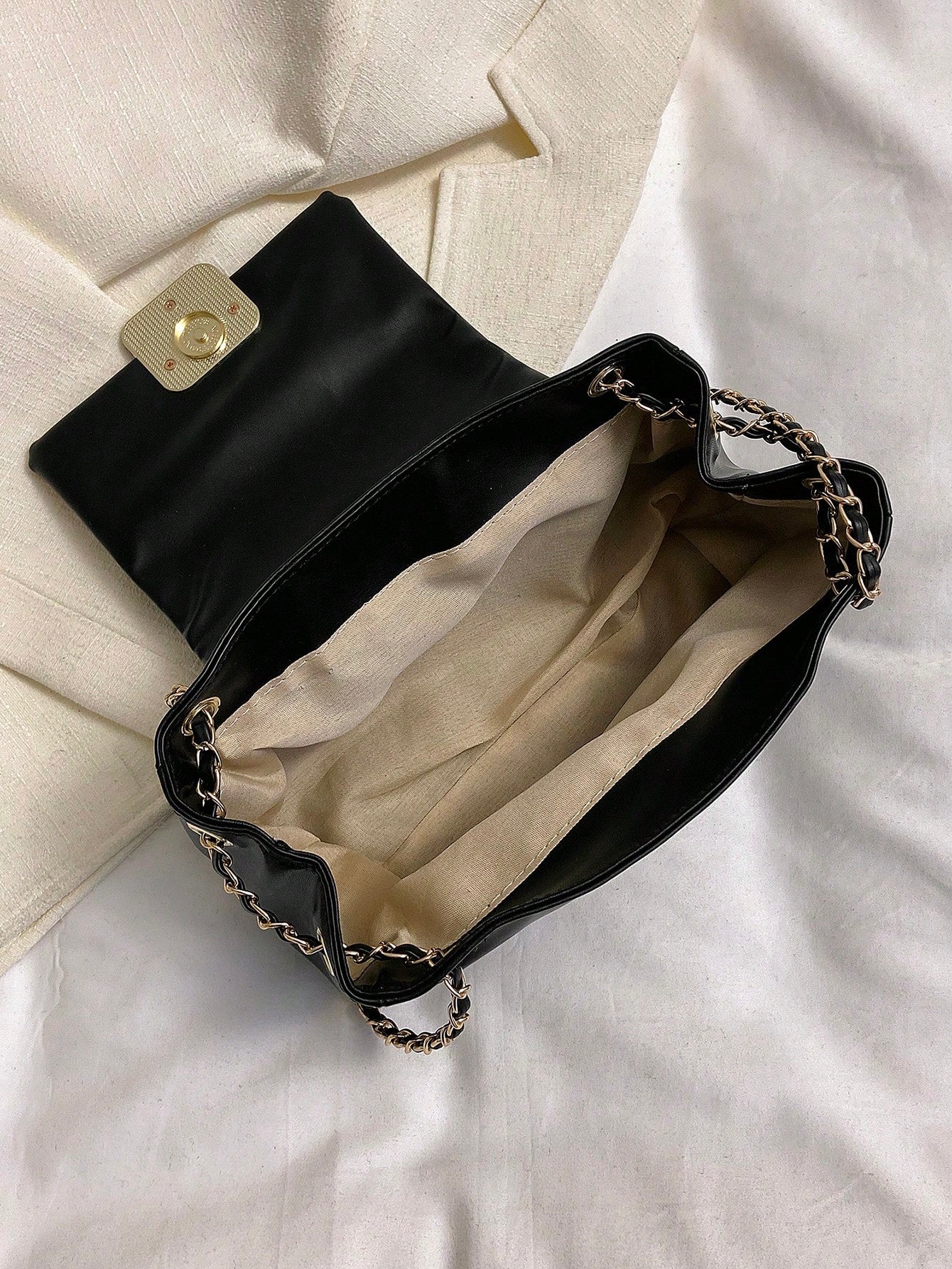 Minimalist Flap Square Bag Chain